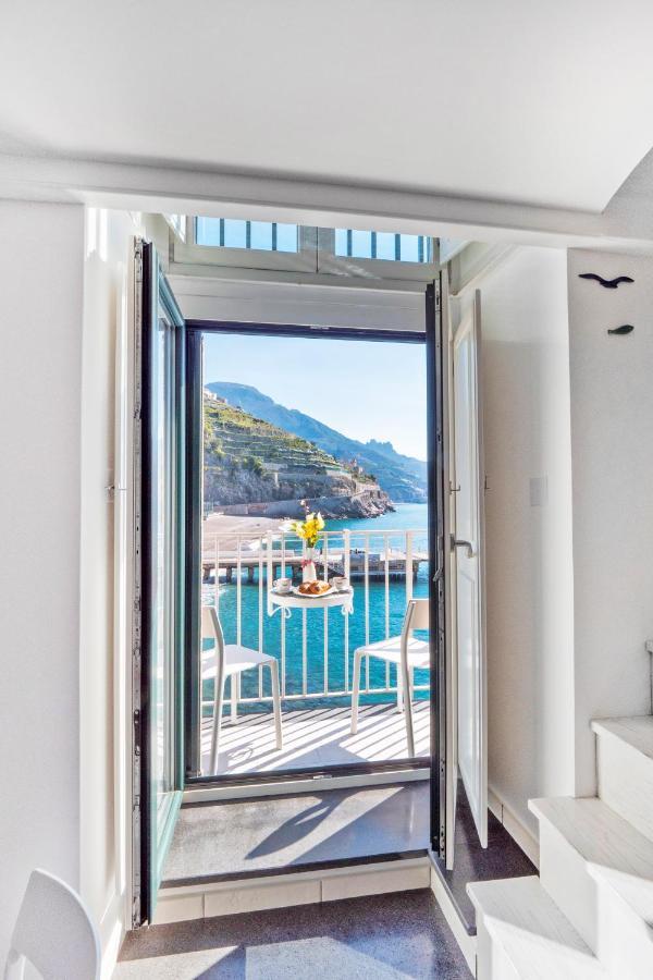 Apartamento Il Nido Del Gabbiano Minori Exterior foto