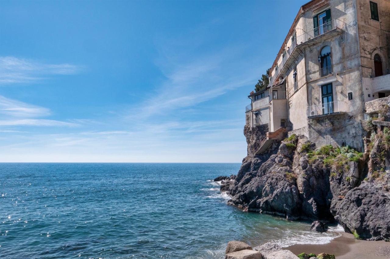 Apartamento Il Nido Del Gabbiano Minori Exterior foto